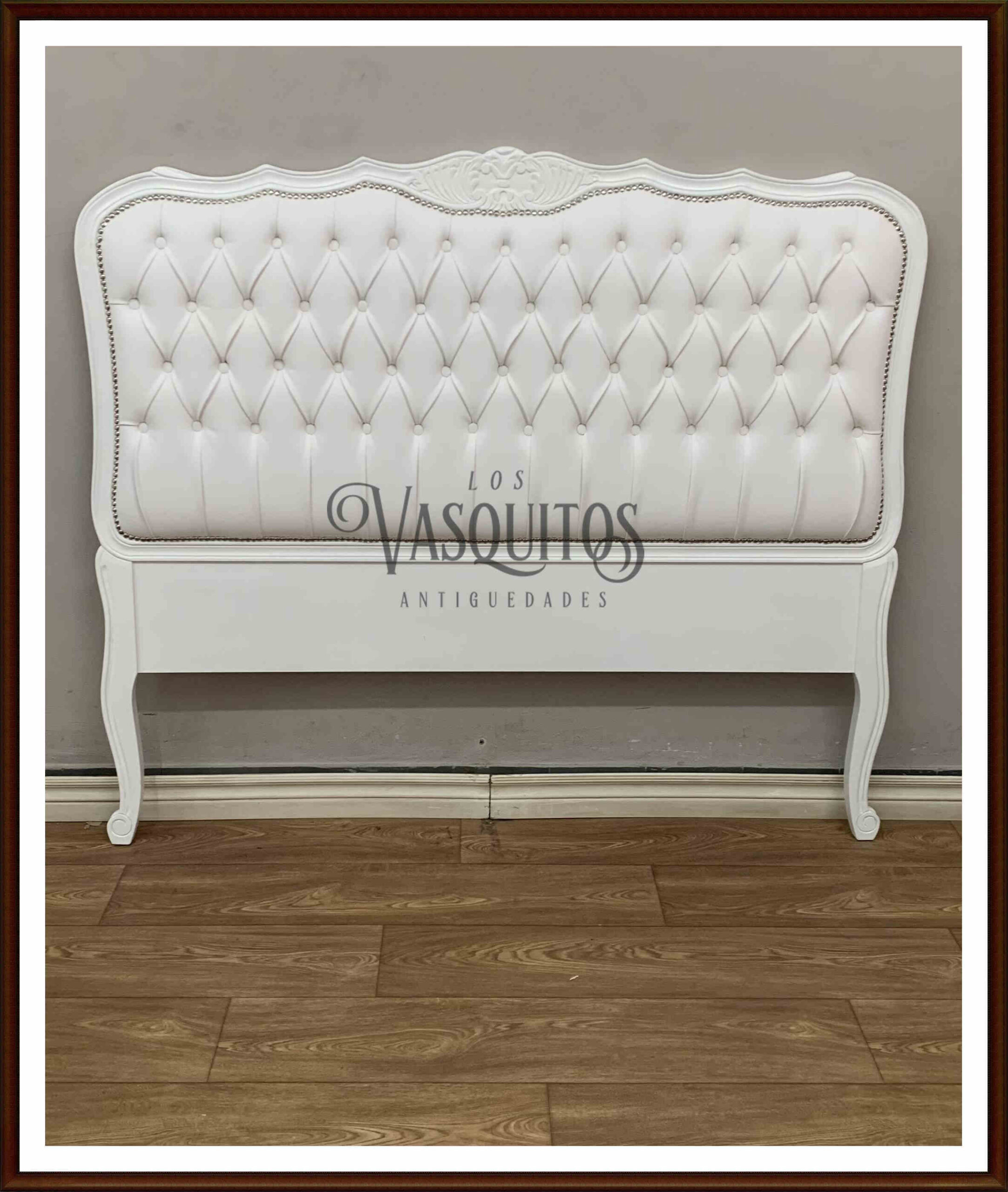 Respaldo Luis xv nuevo modelo Blanco alto 1,33 ancho 1,50 Los vasquitos antiguedades